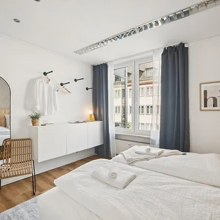 Koblenz-city Am Schloss - 10 Gaeste - Zachastay Lejlighed Koblenz (Rhineland-Palatinate)