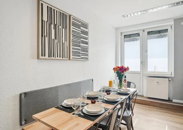 Koblenz-city Am Schloss - 10 Gaeste - Zachastay アパート *